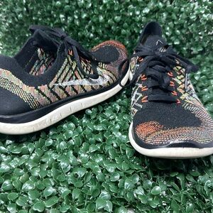 Nike Free 4.0 flyknit size 7-7.5